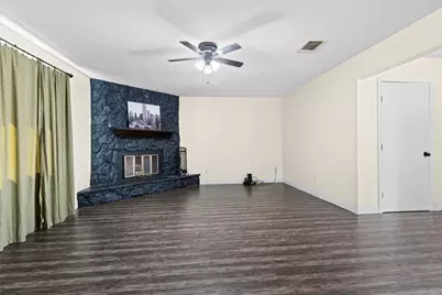 828 Russell Road, Everman, TX 76140 - Photo 5