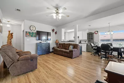 516 Oak Lake Street, Lake Dallas, TX 75065 - Photo 17