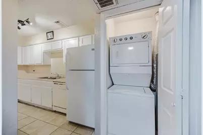 1608 Pecan Chase Circle #42, Arlington, TX 76012 - Photo 9