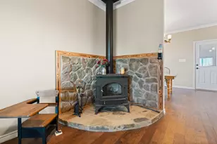 3800 County Rd 1011, Godley, TX 76044 - Photo 15