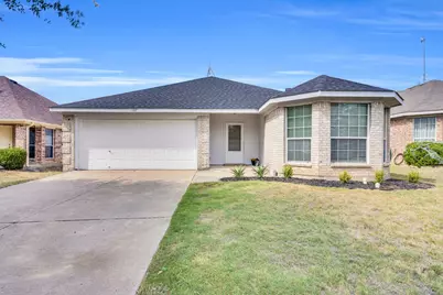 137 Old Settlers Trail, Waxahachie, TX 75167 - Photo 1