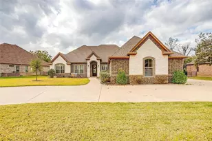 6410 Pinehurst Dr, Granbury, TX 76049 - Photo 3