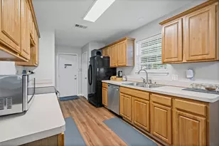 321 Meadow Park Dr, White Settlement, TX 76108 - Photo 21