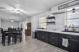 6613 Plantation Rd, Forest Hill, TX 76140 - Photo 13