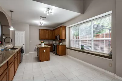 3912 Iris Court, McKinney, TX 75070 - Photo 11