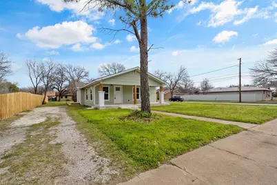 910 S Seaman Street, Eastland, TX 76448 - Photo 23