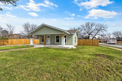 910 S Seaman Street, Eastland, TX 76448 - Photo 1