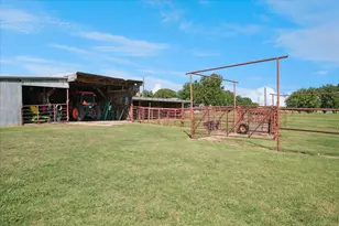 6941 Burger Rd, Aubrey, TX 76227 - Photo 19