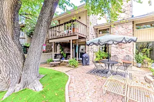 1805 Lakecrest Ct, Carrollton, TX 75006 - Photo 1