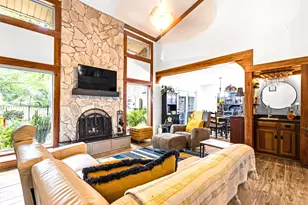 1805 Lakecrest Ct, Carrollton, TX 75006 - Photo 7