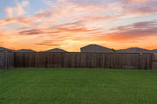 1225 Pleasant Knoll Trl, Aubrey, TX 76227 - Photo 37