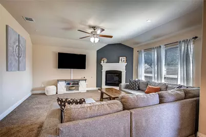 945 Bluebird Way, Celina, TX 75009 - Photo 7