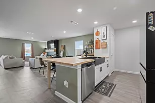 821 Sugartree Dr, Cleburne, TX 76031 - Photo 7