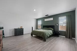 821 Sugartree Dr, Cleburne, TX 76031 - Photo 25