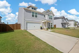 821 Sugartree Dr, Cleburne, TX 76031 - Photo 3