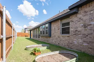 297 Sparkling Spgs Dr, Waxahachie, TX 75165 - Photo 19