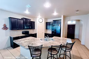 912 Iona Dr, Fort Worth, TX 76120 - Photo 7