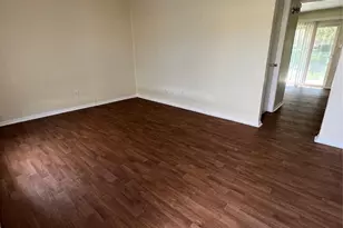 5221 Grovewood St, Dallas, TX 75210 - Photo 3