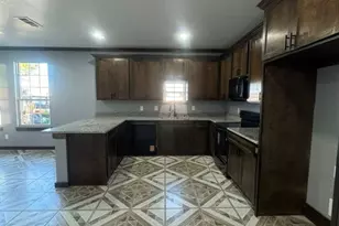 800 Oak Creek Dr, Hutchins, TX 75141 - Photo 9