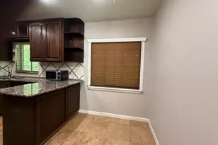 6365 Malcolm Dr, Dallas, TX 75214 - Photo 15