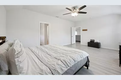 9513 Doverglen Drive, Fort Worth, TX 76131 - Photo 15