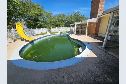 202 Roaring Springs Drive, Joshua, TX 76058 - Photo 13