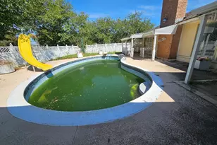 202 Roaring Springs Dr, Joshua, TX 76058 - Photo 13