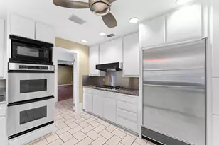 1115 S Greenstone Ln, Duncanville, TX 75137 - Photo 13