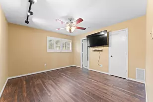 1115 S Greenstone Ln, Duncanville, TX 75137 - Photo 17