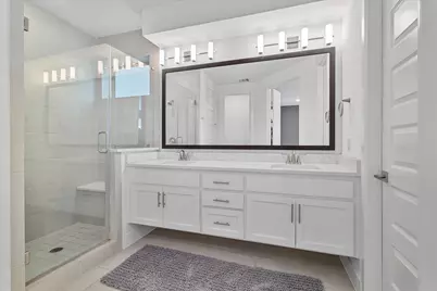 8012 Zeppos Drive, Plano, TX 75024 - Photo 19