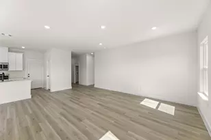 2900 Woodbrook Dr, Sherman, TX 75092 - Photo 5