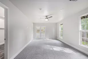 233 Victoria Ave, Azle, TX 76020 - Photo 19