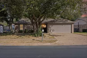 316 Matthew Dr, Crowley, TX 76036 - Photo 1