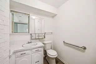 1610 Lexington Dr, Garland, TX 75041 - Photo 11