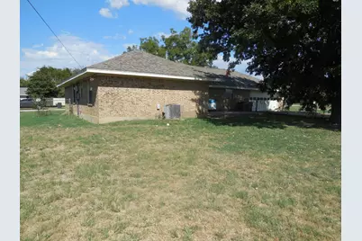 1220 Meadowbrook Street, Ranger, TX 76470 - Photo 19