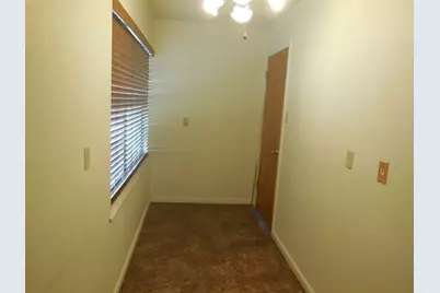 1220 Meadowbrook Street, Ranger, TX 76470 - Photo 9