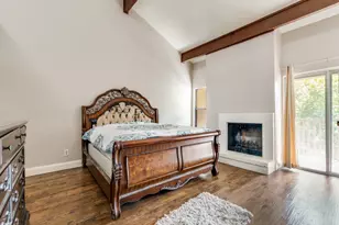 9250 Flickering Shadow Dr, Dallas, TX 75243 - Photo 17