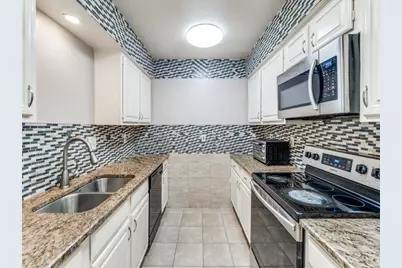 9250 Flickering Shadow Drive, Dallas, TX 75243 - Photo 9