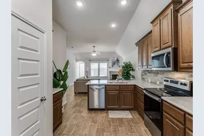 9921 Ginkgo Lane, Fort Worth, TX 76036 - Photo 13