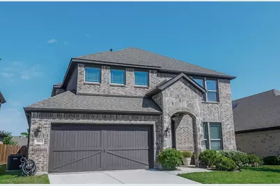 983 E Villas Court, Lewisville, TX 75067 - Photo 1