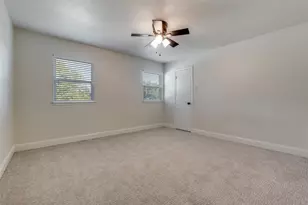 11344 Quail Run St, Dallas, TX 75238 - Photo 19