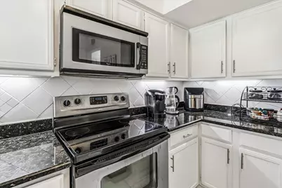 15151 Berry Trail #1307, Dallas, TX 75248 - Photo 11