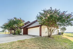 6840 FM424, Cross Roads, TX 76227 - Photo 3