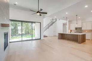 8428 Hidden Crk Ct, North Richland Hills, TX 76182 - Photo 11