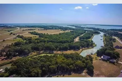 267 Cowboy, Corsicana, TX 75109 - Photo 1