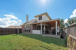 6810 Amesbury Ln, Rowlett, TX 75089 - Photo 3