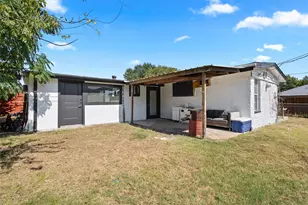 2920 Pritchett Dr, Irving, TX 75061 - Photo 29