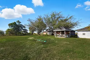 8453 Fm-271, Gober, TX 75443 - Photo 29