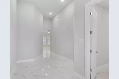 2217 S Peachtree Court, Denison, TX 75020 - Photo 5