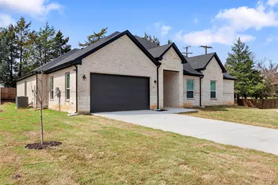 2217 S Peachtree Court, Denison, TX 75020 - Photo 3